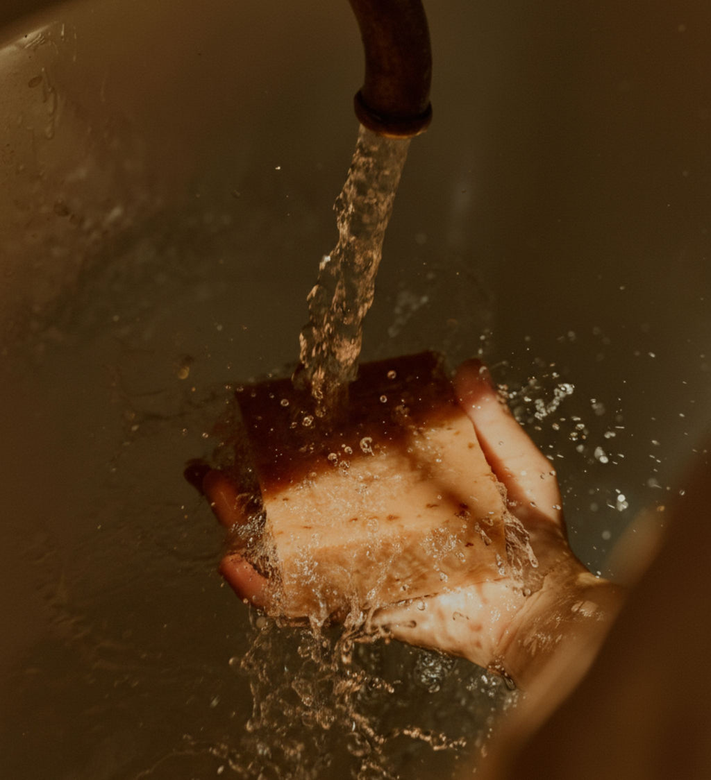 Kojic Acid & Turmeric Soap