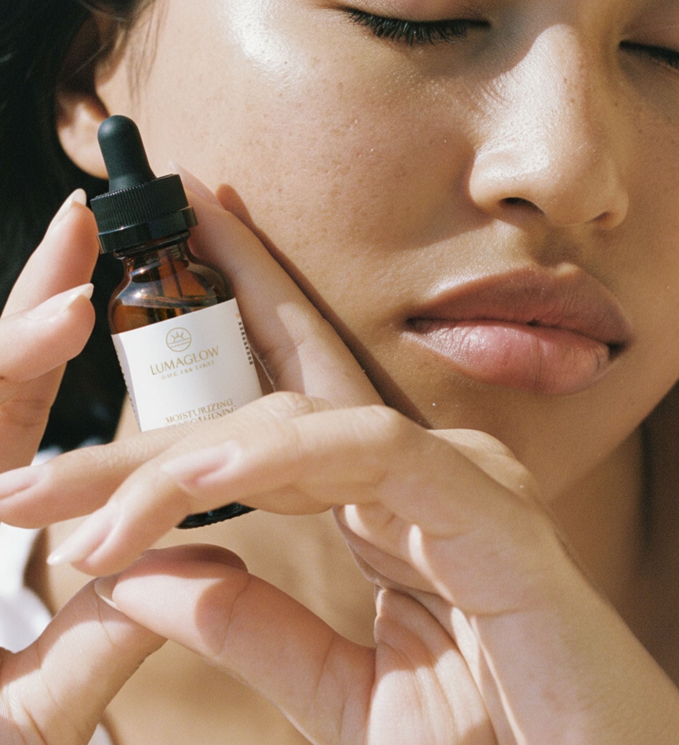 Moisturizing and Strengthening Hair Oil